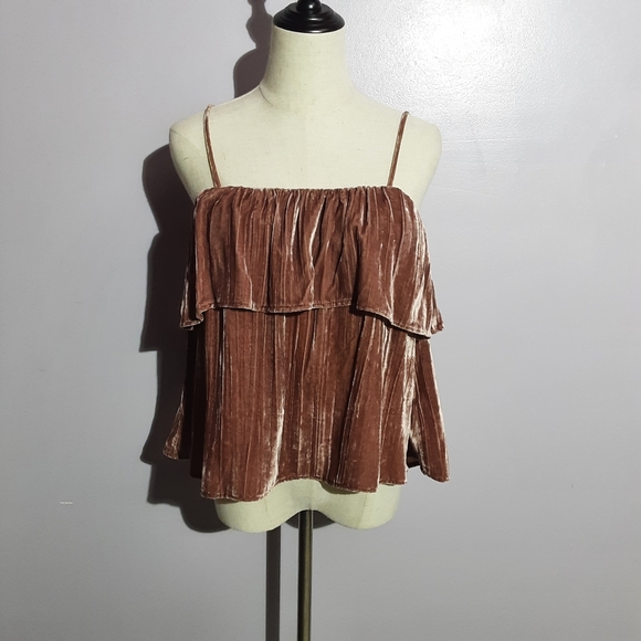 madewell crushed velvet ruffle cami top